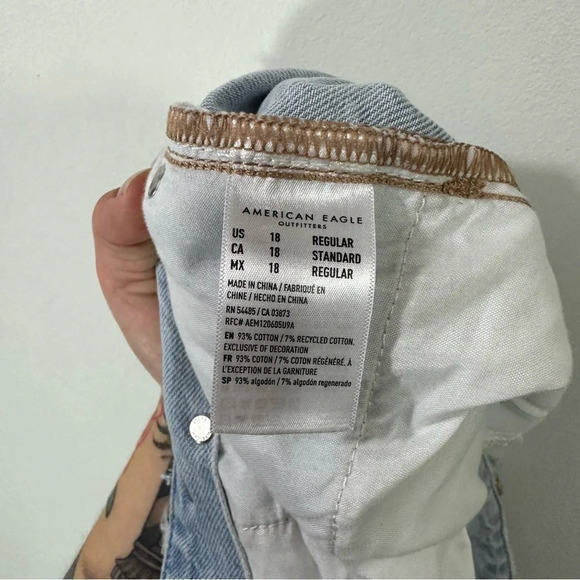 NWT American Eagle Low-Rise '90s Straight Jean Cool Classic - Picture 4 of 14